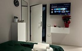 Host Apartament Elio